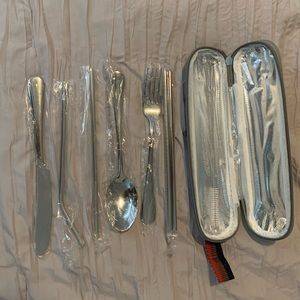 Stainless steel portable utensil set